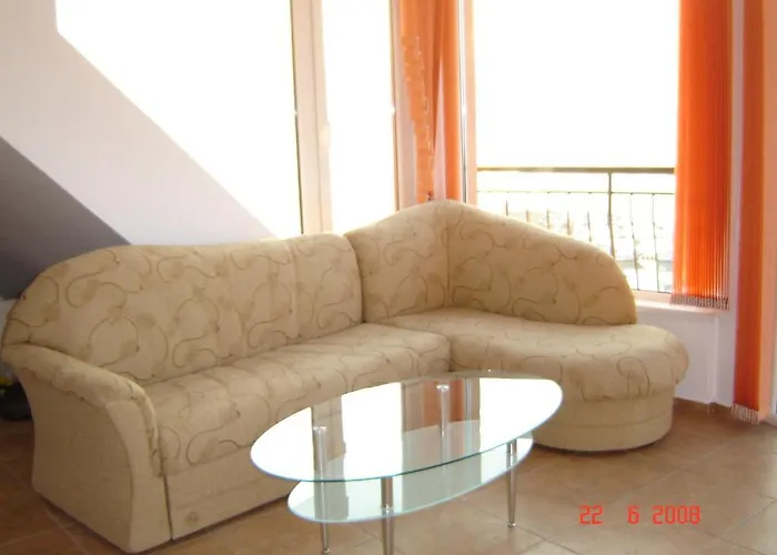 Panoramic Penthouse 公寓 索佐波尔